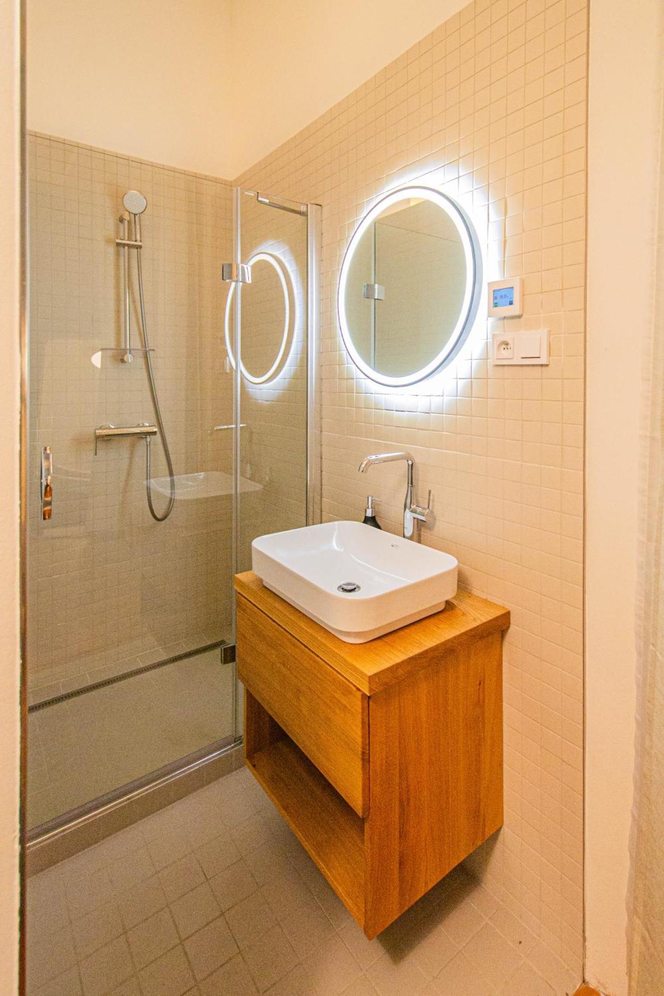 3bdr Main Square Spacious Designed Appartamento